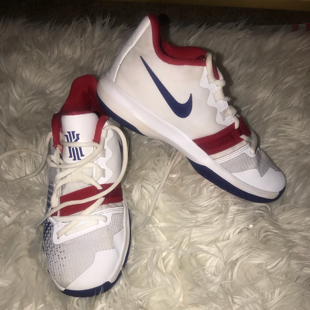 Boy’s Nike Kyrie Shoes